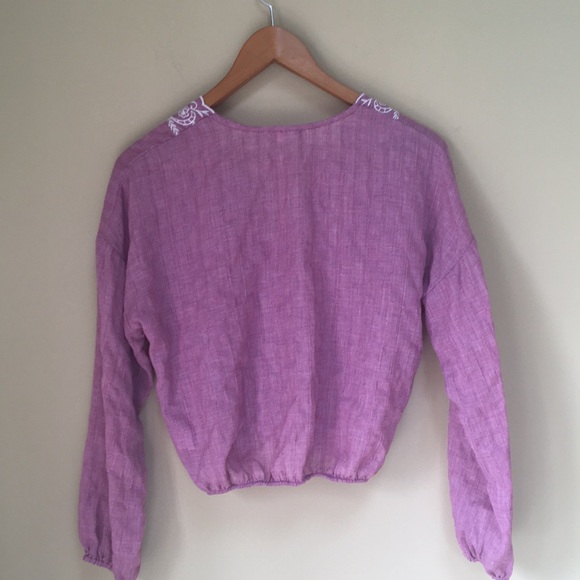 Lavender Color  Surplice Top Size XS - Picture 5 of 6